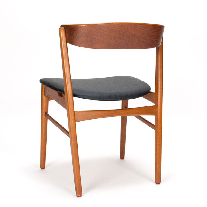 Farstrup Model 206 Mid-Century Danish chair with round back