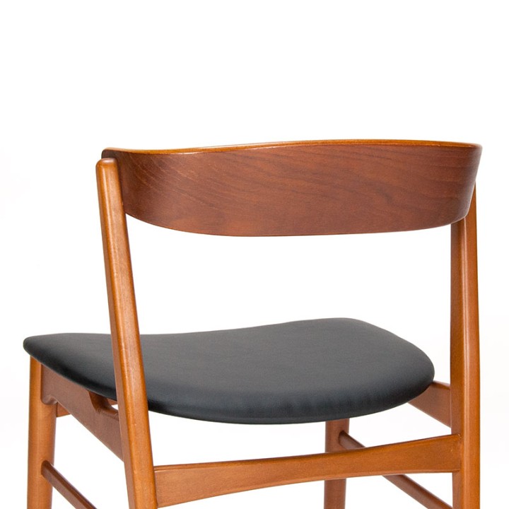 Farstrup Model 206 Mid-Century Danish chair with round back