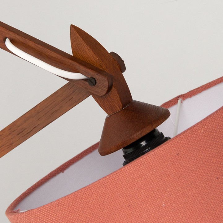 Vintage wand schaarlamp in teak met stoffen kap