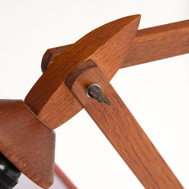 Vintage wand schaarlamp in teak met stoffen kap