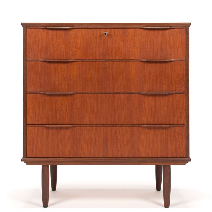 Ejsing Møbelfabrik Danish Mid-Century chest of drawers