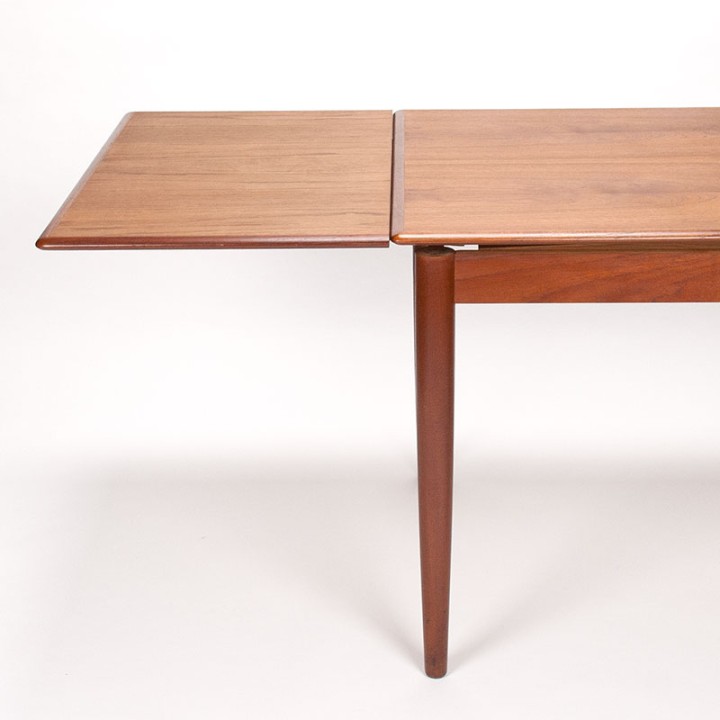 Deense Mid-Century uitschuifbare vintage eettafel in teakhout