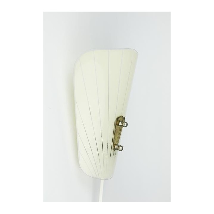Glass wall lamp from the 1950's/60's - Retro Studio