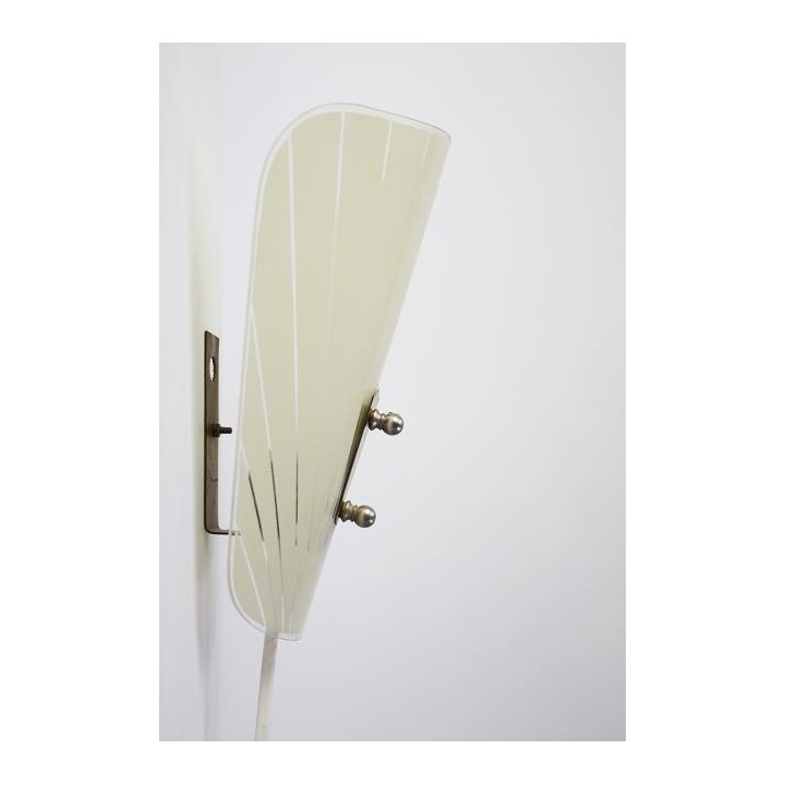 Glass wall lamp from the 1950's/60's - Retro Studio