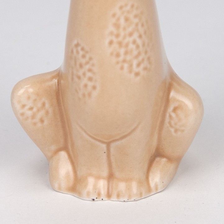 Vintage ceramic Sylvac figurine of a dog model 5293