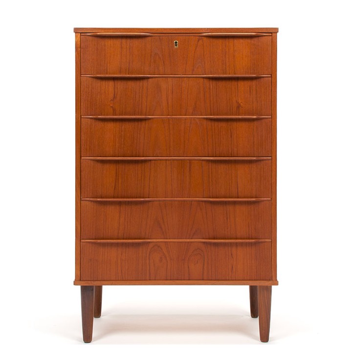Chest of drawers, Danish vintage model, in teak with 6 drawers