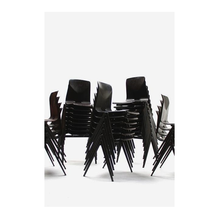 Partij van 28 Thur-op-seat stoelen - Retro Studio