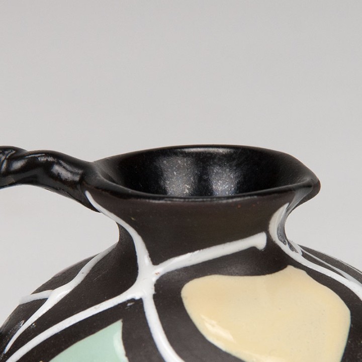 Klein West-Germany vaasje in warme kleuren