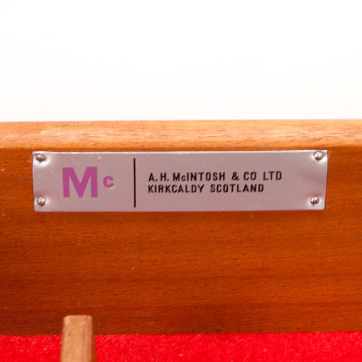 Dunfermline vintage Mid-Century McIntosh dressoir