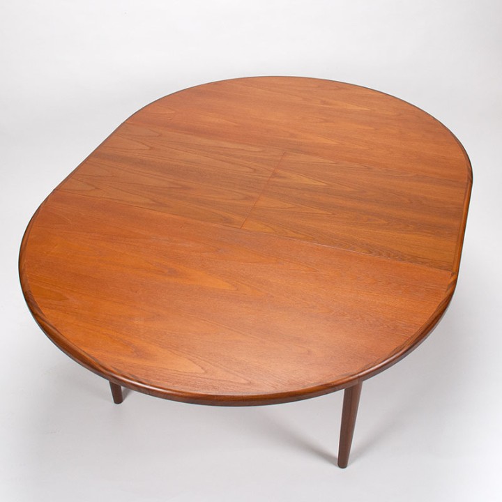 Gplan teak Mid-Century round dining table