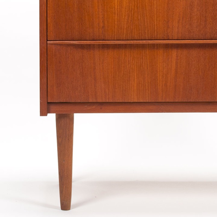Ladekast/ commode in teak Mid-Century vintage Deens design
