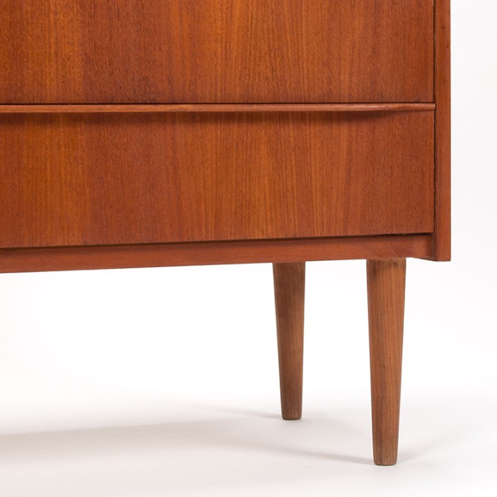Ladekast/ commode in teak Mid-Century vintage Deens design