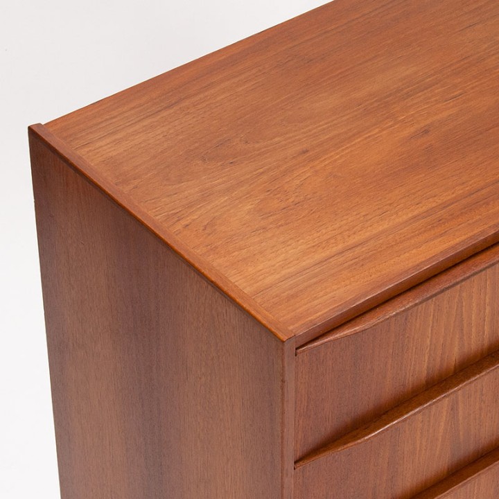 Teak chest of drawers/ dresser Mid-Century vintage Danish design