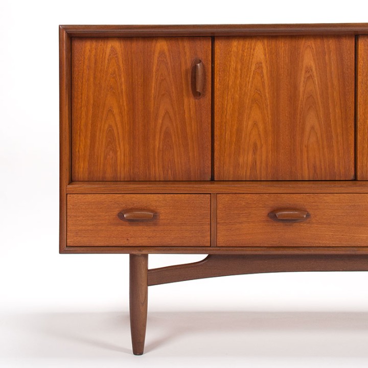 Victor Wilkins Mid-Century Brasilia dressoir voor G plan
