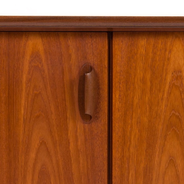 Victor Wilkins Mid-Century Brasilia dressoir voor G plan