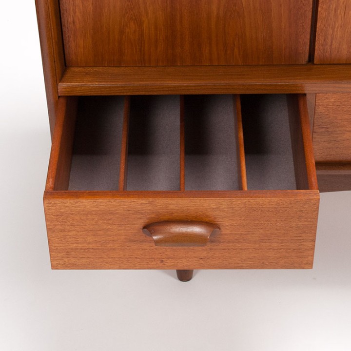 Victor Wilkins Mid-Century Brasilia dressoir voor G plan