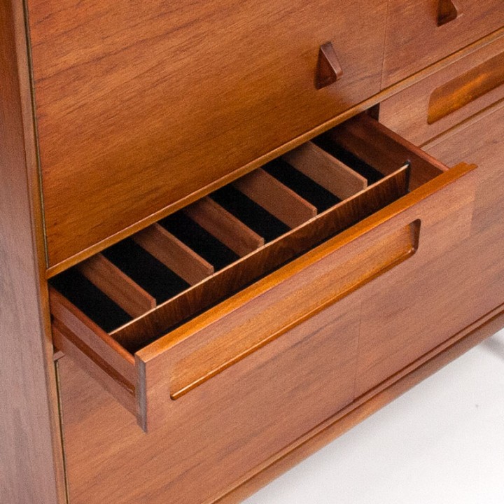 Scottish vintage McIntosh Mid-Century Dundas cabinet