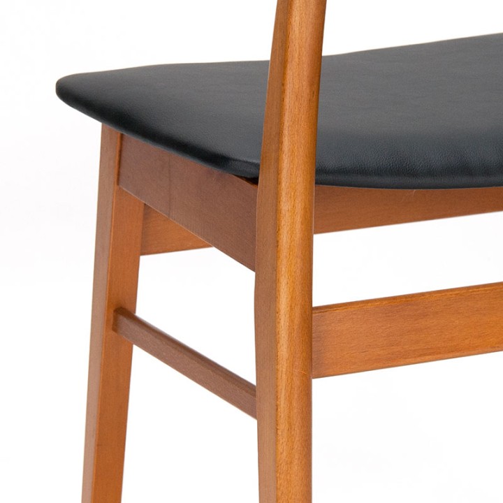 Findahl model Danish vintage dining table chair