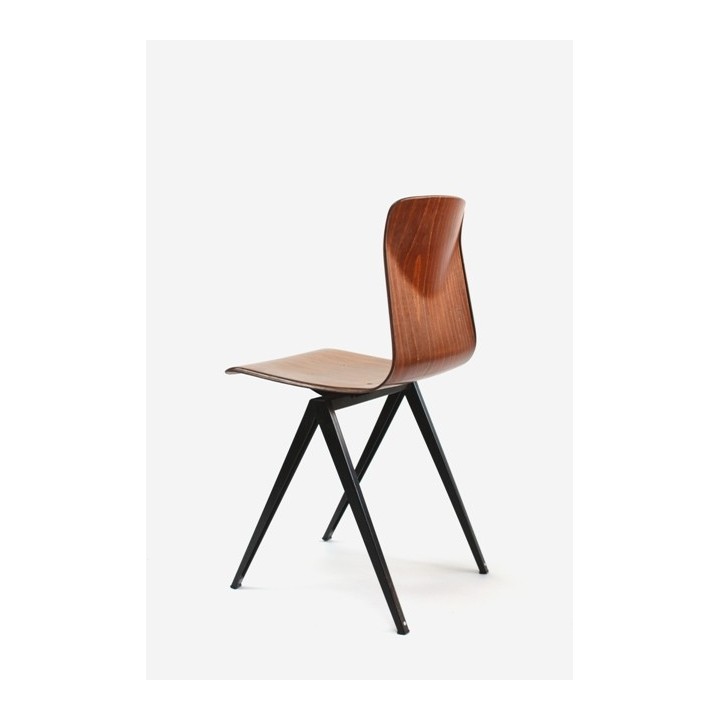 Set of 6 industrial Thur-op-seat chairs - Retro Studio