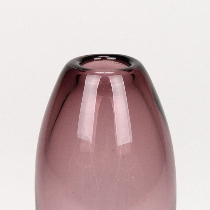 Paars glazen Mid-Century vaas van Hysteria