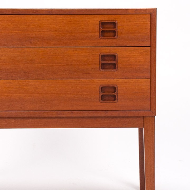 Danish Mid-Century chest of drawers designed by Erik Brouer