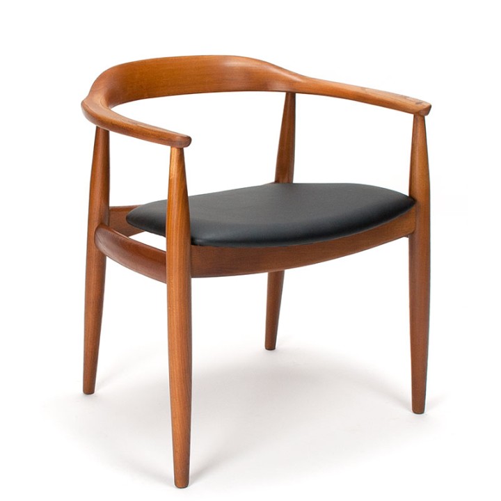 Illum Wikkelsø Danish Mid-Century armchair for Niels Eilersen