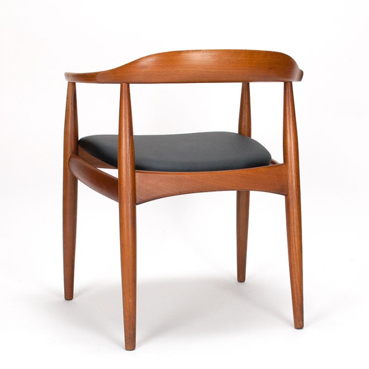 Illum Wikkelsø Deense Mid-Century armstoel voor Niels Eilersen