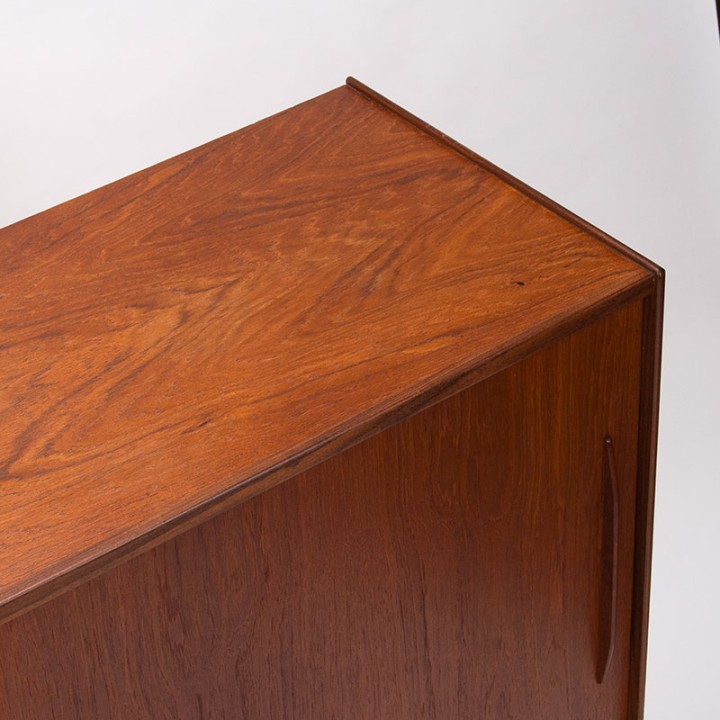 Mid-Century kort model Deense kast/ highboard in teak