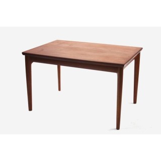 Hennins Kjaernulf dining table - Retro Studio