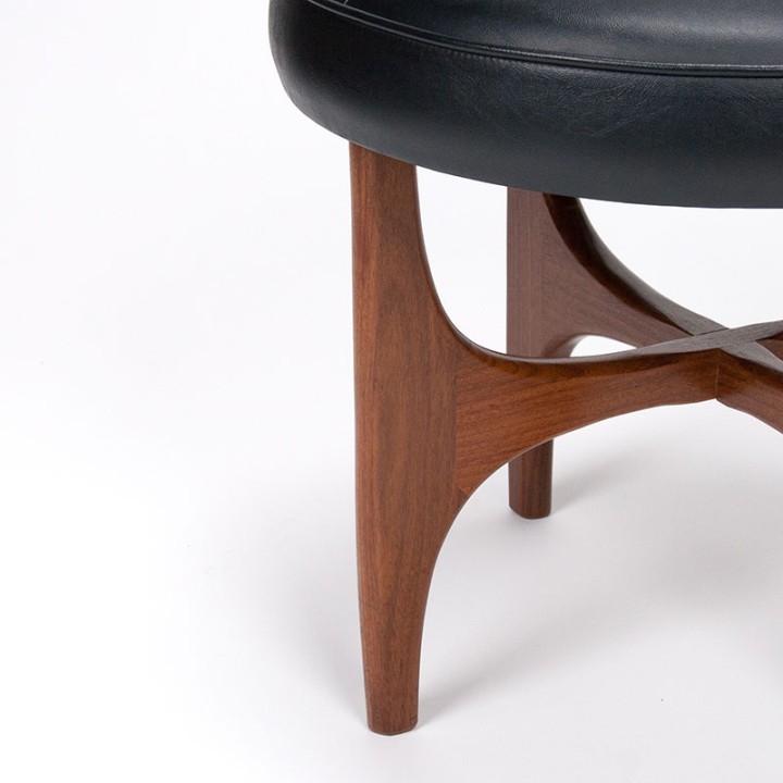 G Plan Mid-Century vintage kruk uit de Fresco serie