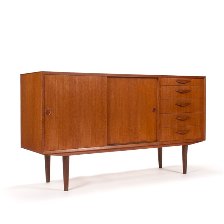 Deens Mid-Century Modern vintage kort dressoir in teak