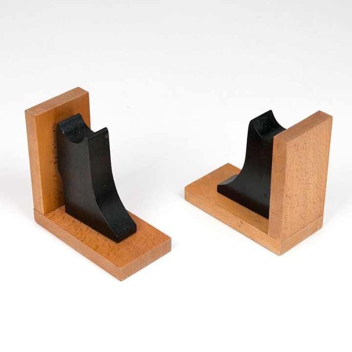 Set of 2 vintage bookends as a dog