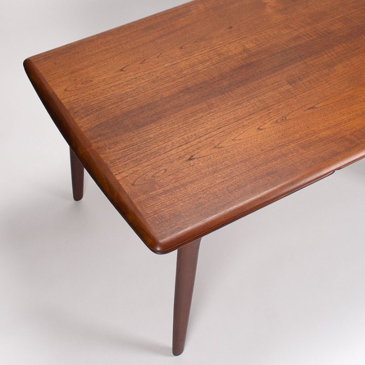 Svend Aage Madsen Deense Mid-Century design eettafel