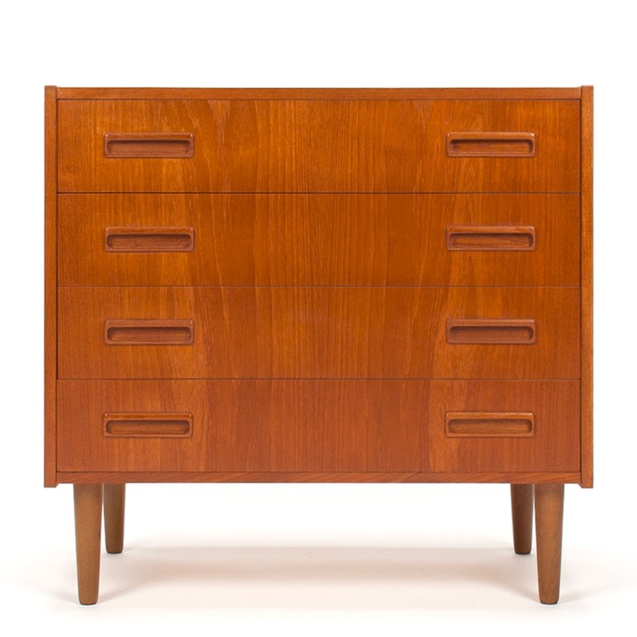 P. Westergaard Mid-Century vintage Deense ladekast