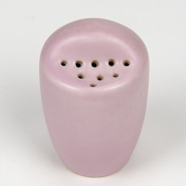 Goedewaagen Mid-century vintage salt and pepper set with egg