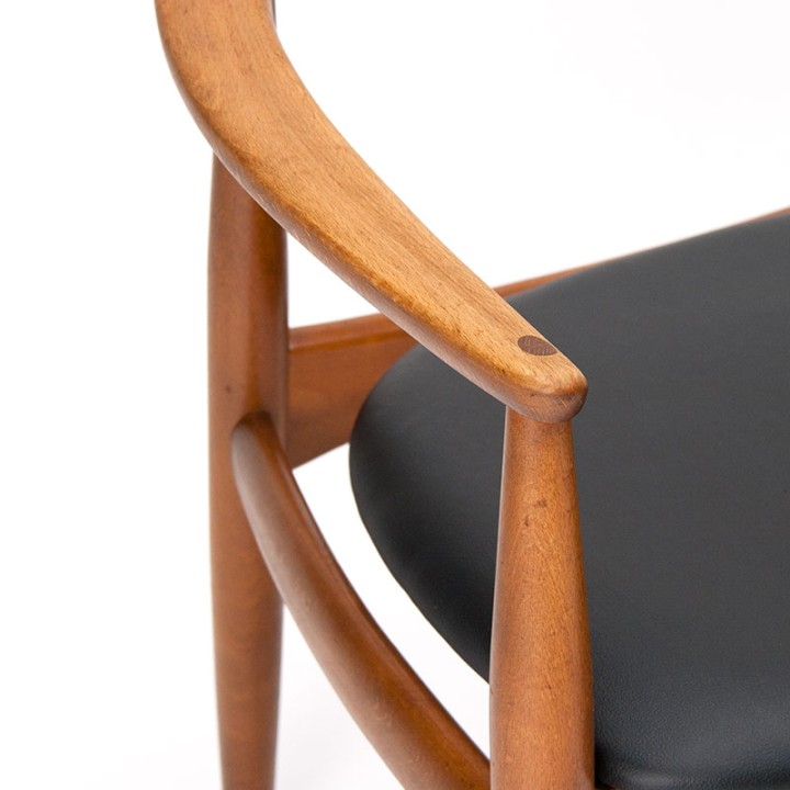 Danish Mid-Century armchair by Illum Wikkelsø for Niels Eilersen