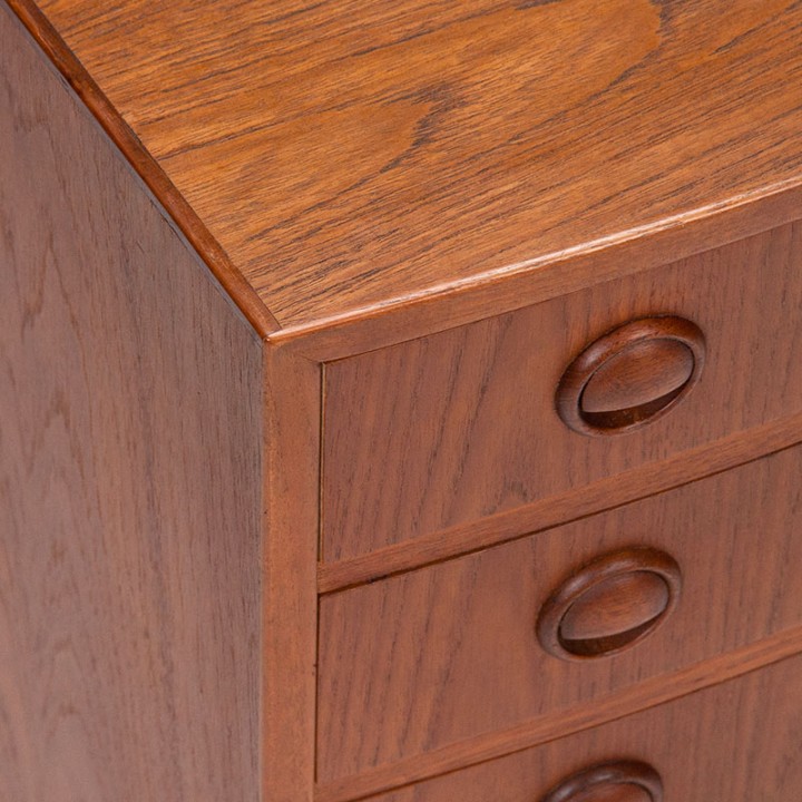 Kai Kristiansen Mid-Century chest of drawers for Feldballes