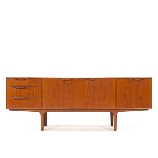 Dunvegan Mid-Century vintage dressoir voor McIntosh