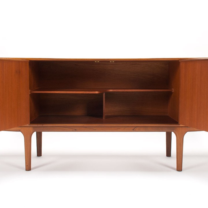 Dunvegan Mid-Century vintage dressoir voor McIntosh