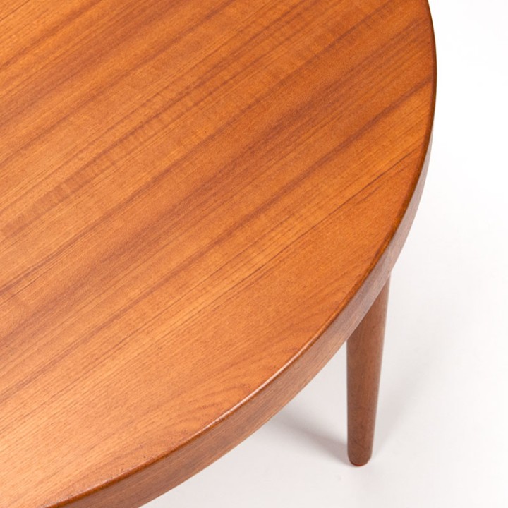 Kai Kristiansen Mid-Century round extendable dining table