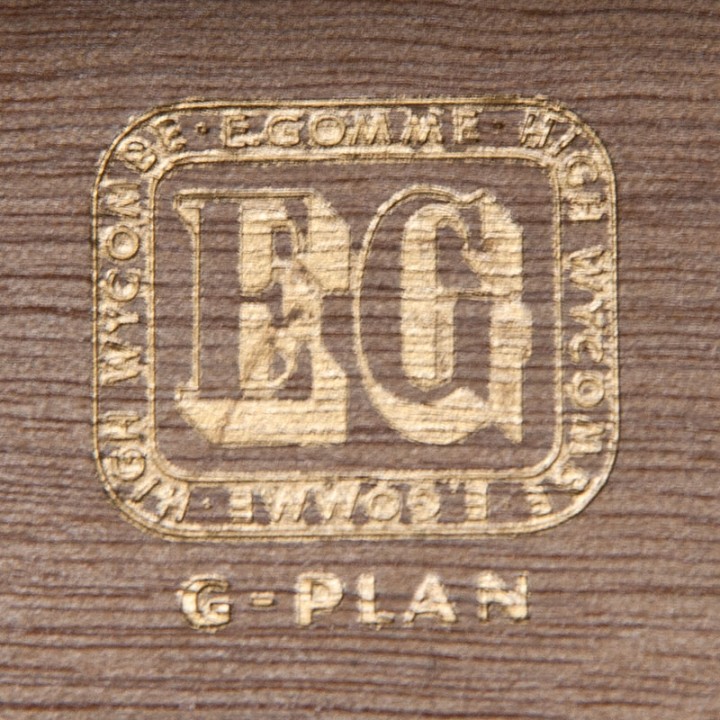 Gplan Mid-Century vintage room divider Librenza