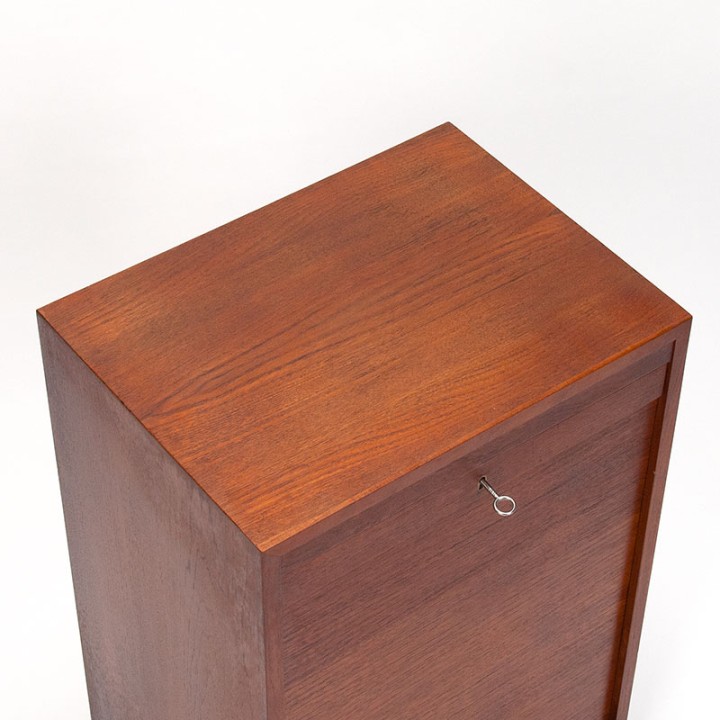 Vifa Deens Mid-Century archiefkastje met lades