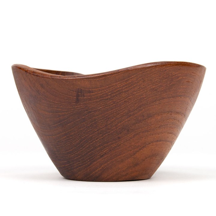 Organic Danish Mid-Century small bowl in teak
