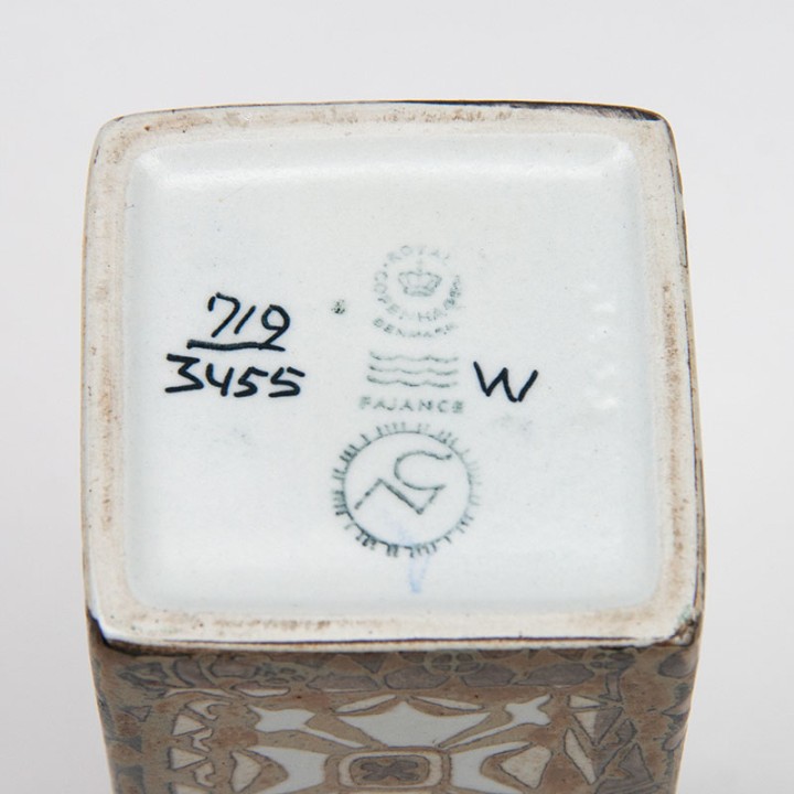 Baca vintage vaas van Royal Copenhagen model 719/3455