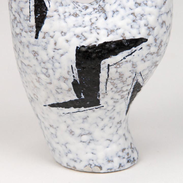 Small model 1950s vintage earthenware vase