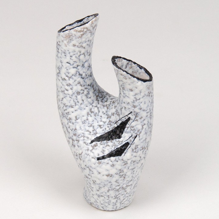 Klein model jaren 50 vintage vaasje van aardewerk