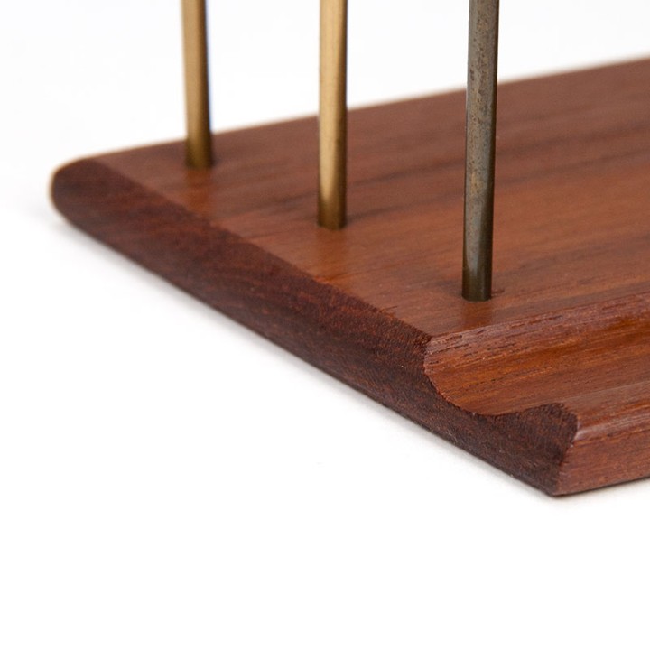 Teakhouten/ messing vintage brievenhouder