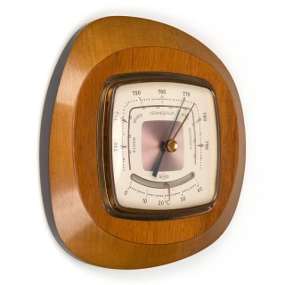 Sundo vintage barometer