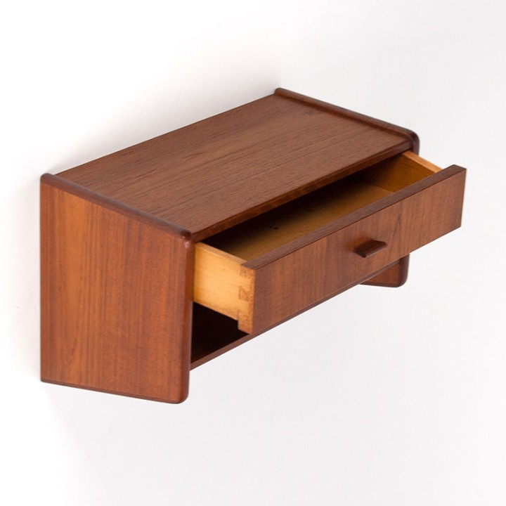 Danish teak Mid-Century wall cabinet in teak