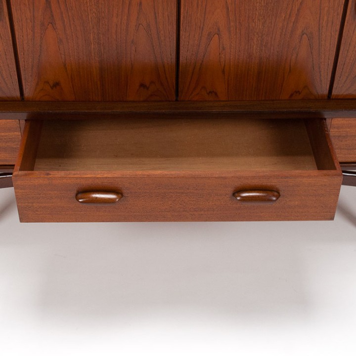 Mid-Century Brasilia Gplan dressoir kort model